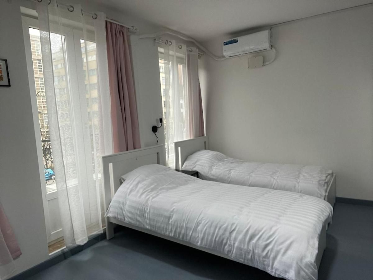 Apartment Tiny *