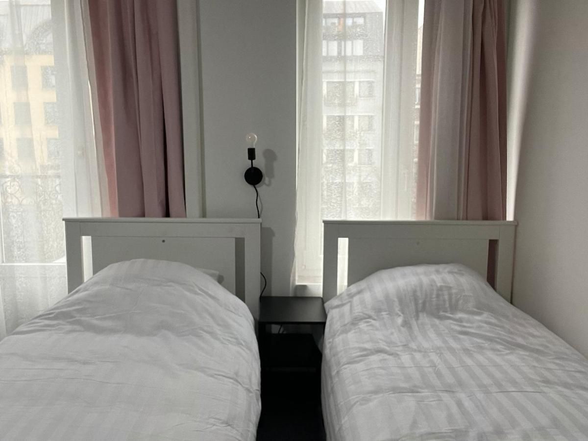 Apartment Tiny *