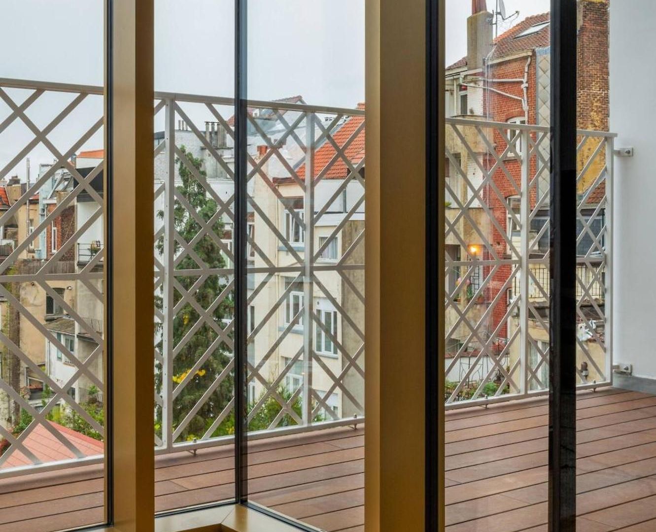 New Center Of Trendy St Gille Brussels