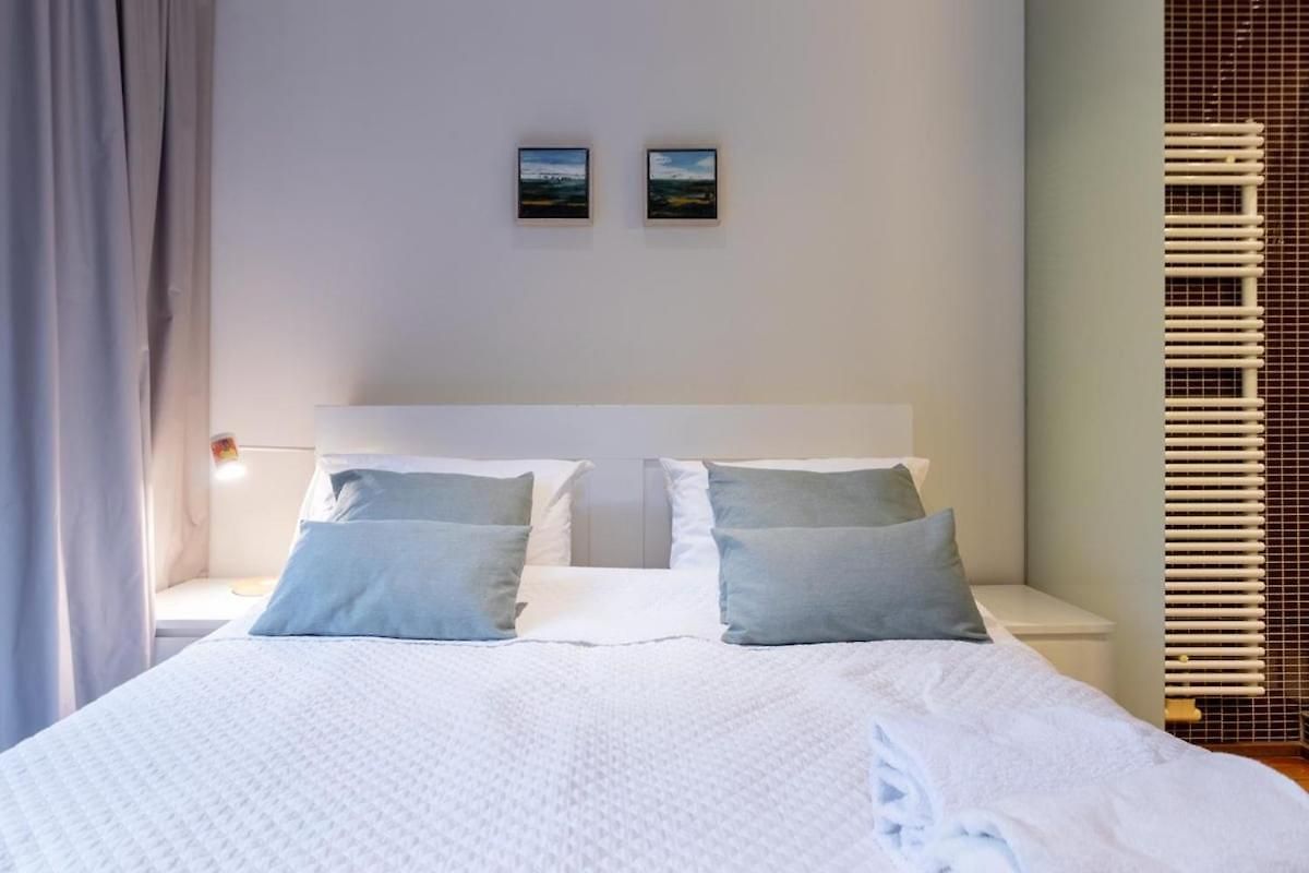 Luxury Deluxe Garden In Centre Apartment