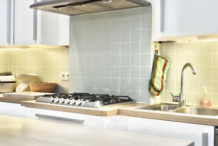 Spacious Terrace In The Heart Of Apartment *