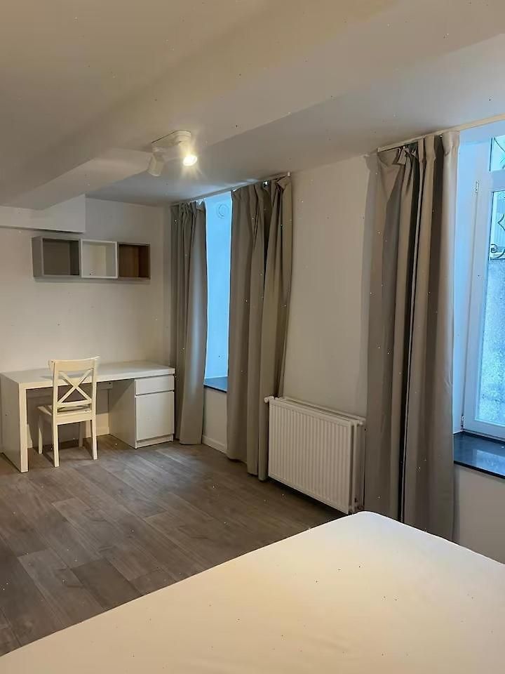 Large 3-bedroom In Apartment