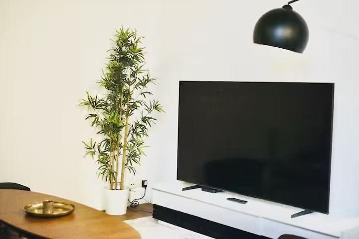 Spacious Terrace In The Heart Of *