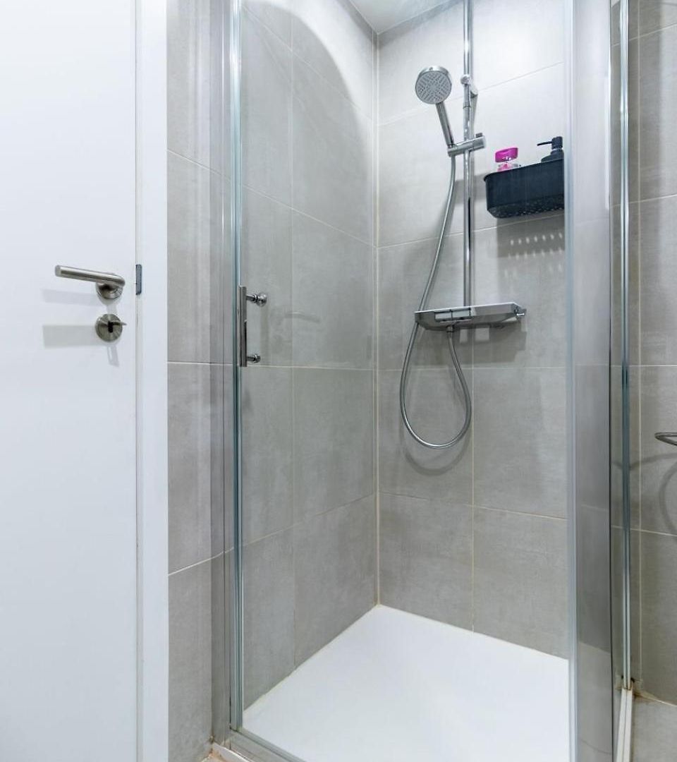 Ideal Pour Visiter