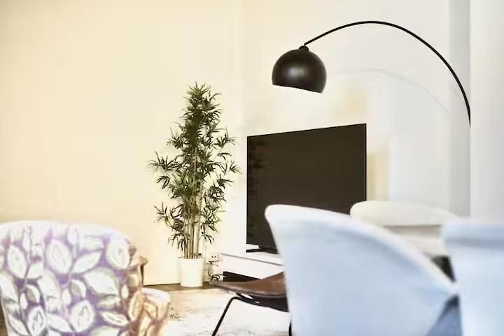 Apartment Spacious Terrace In The Heart Of