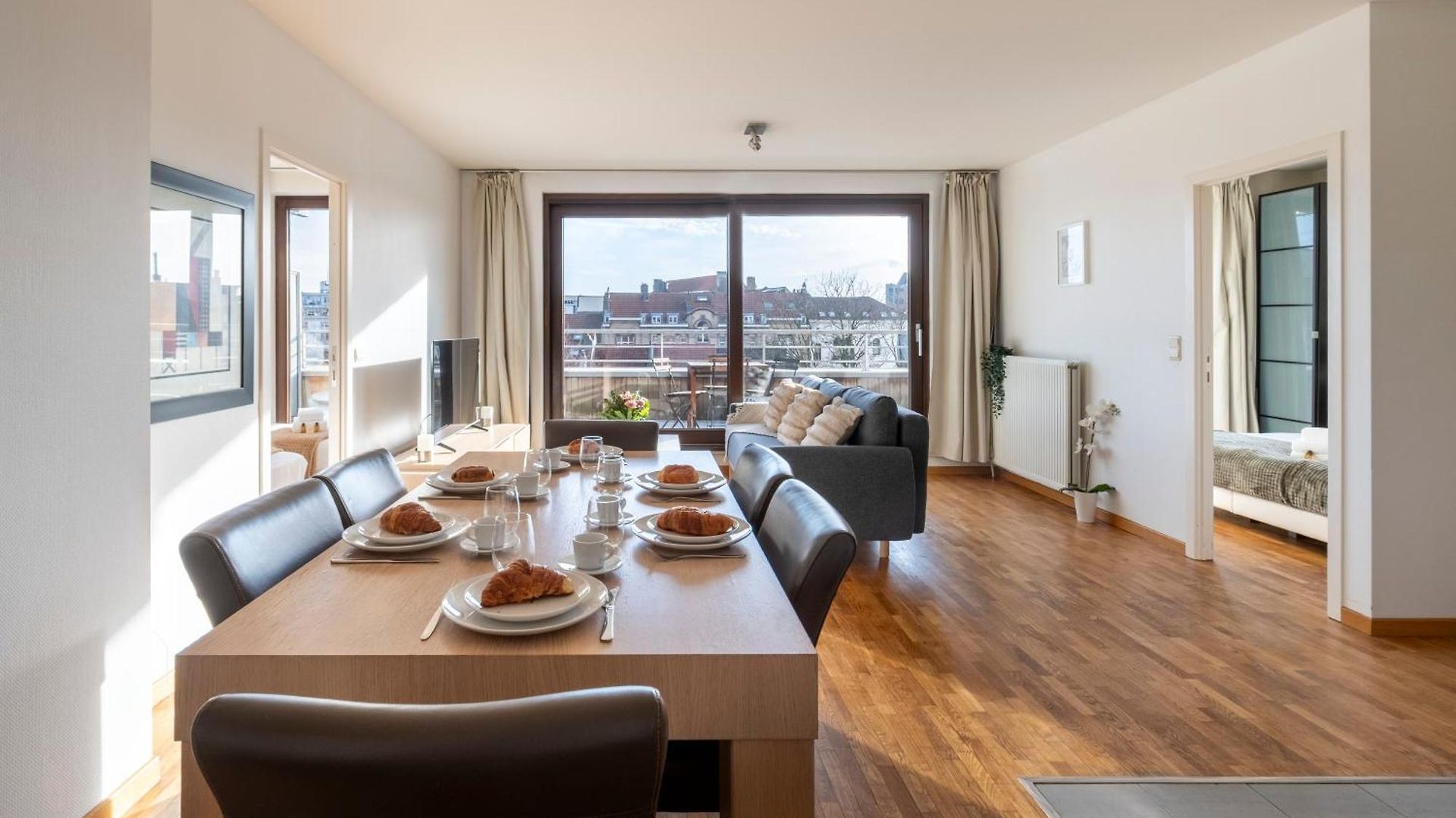 Eu Center Apartment *