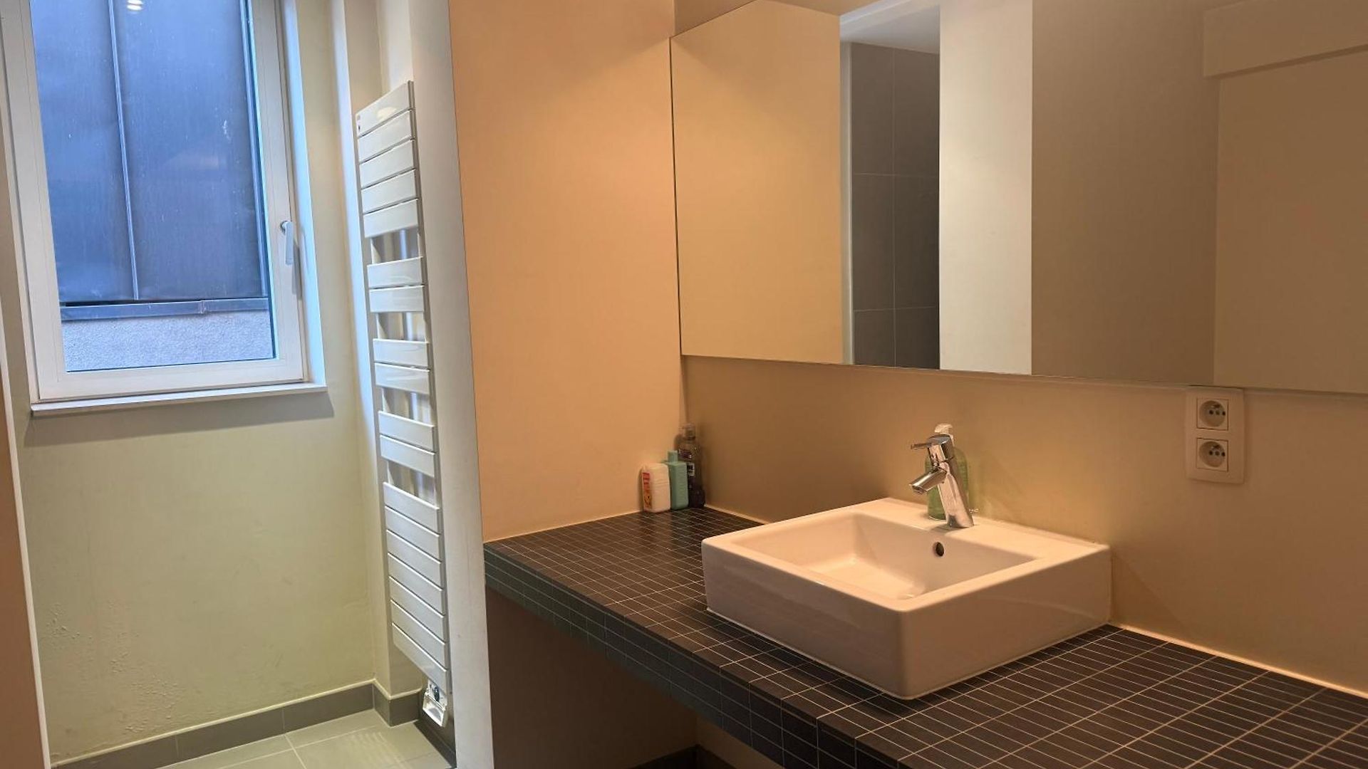 Apartment With 2 Bedrooms - Sleeps 6
