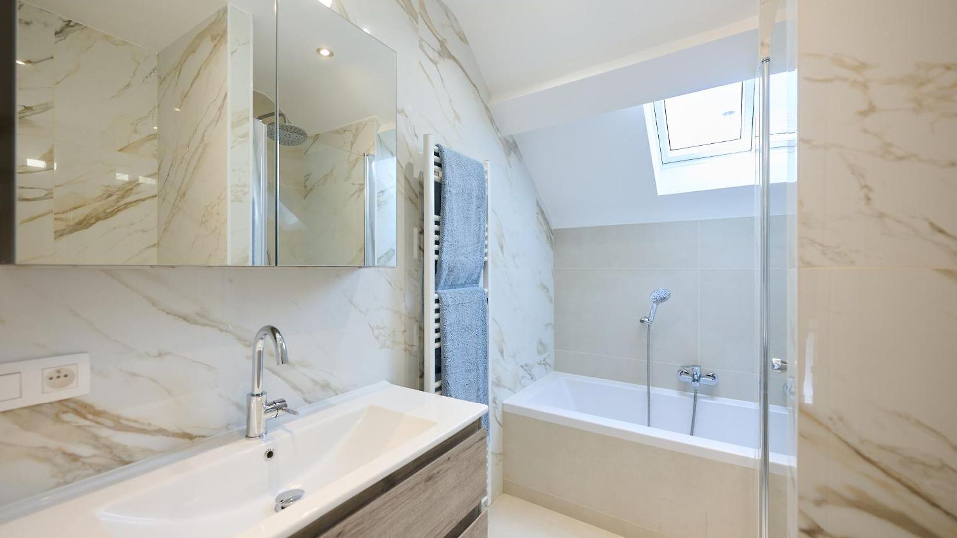 Apartment Toison D'or House 4