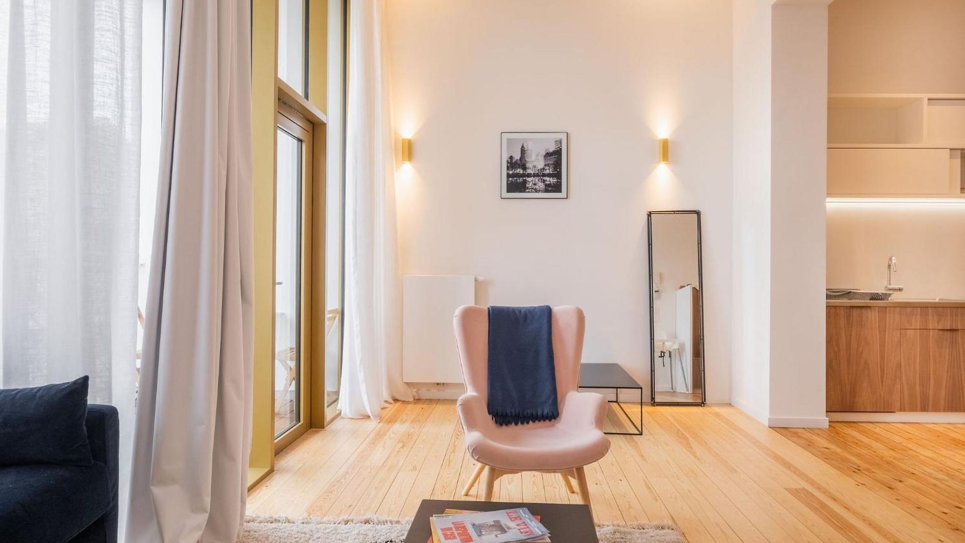 Apartment New Center Of Trendy St Gille *