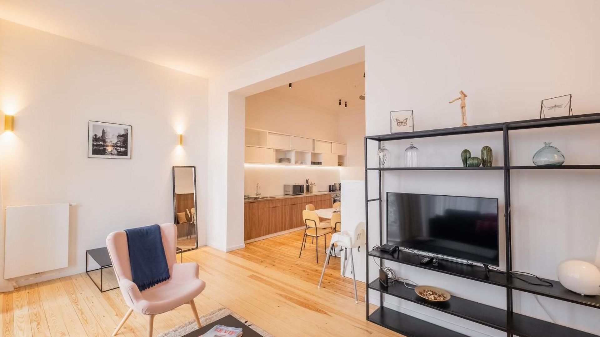 New Center Of Trendy St Gille * Brussels