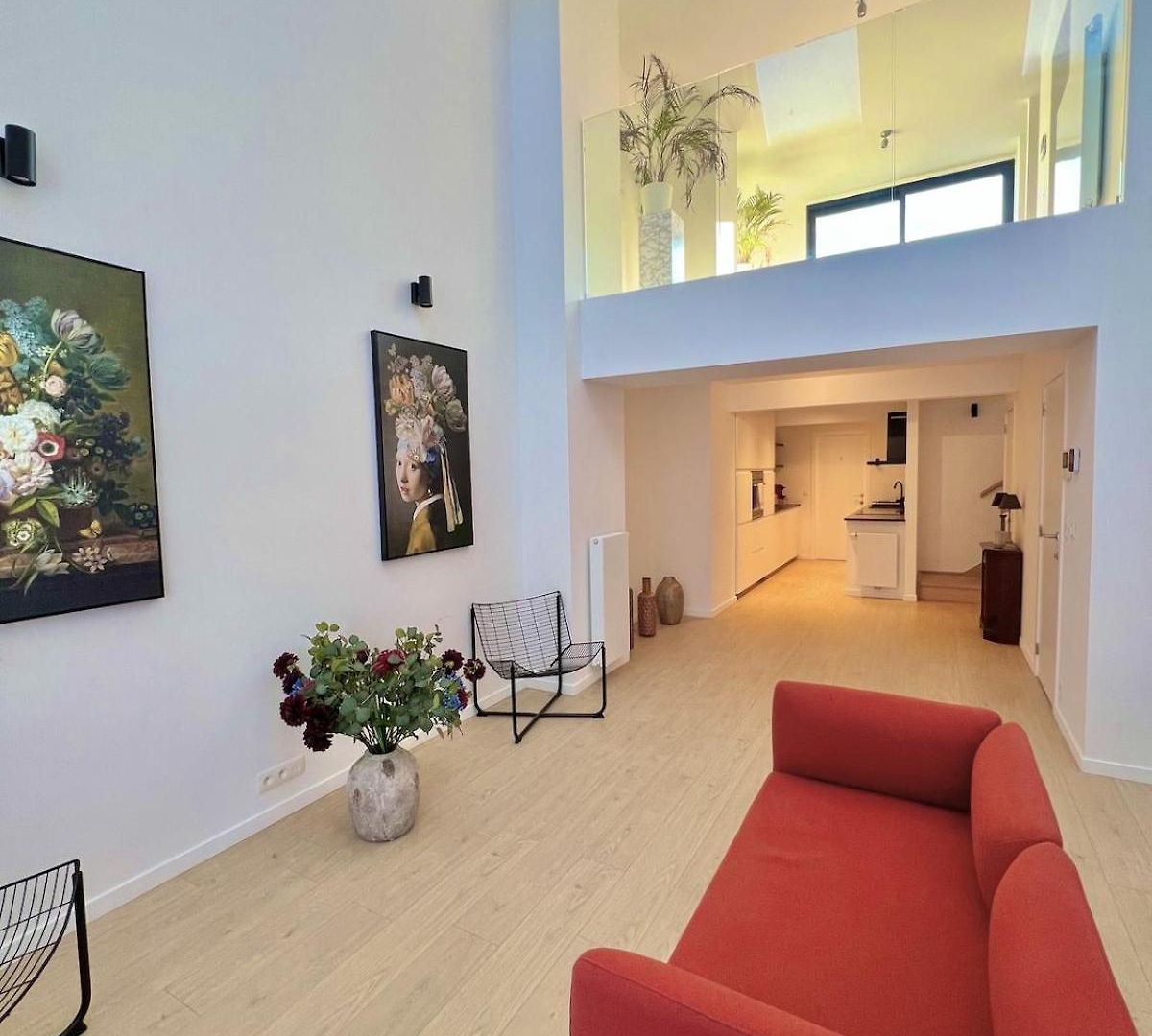 Apartment Chic & Bright Near Montgomery *