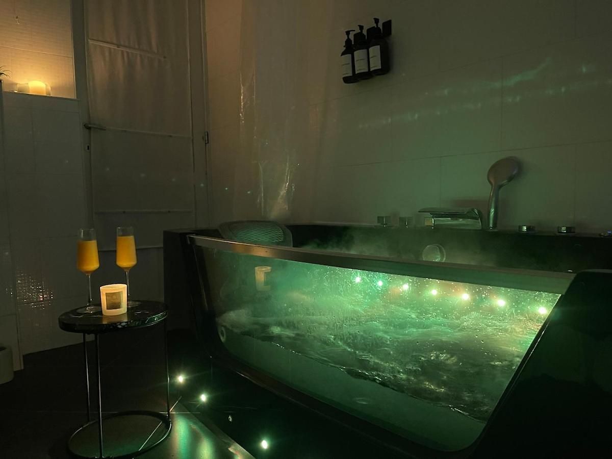 Beautiful With Jacuzzi * Brussels