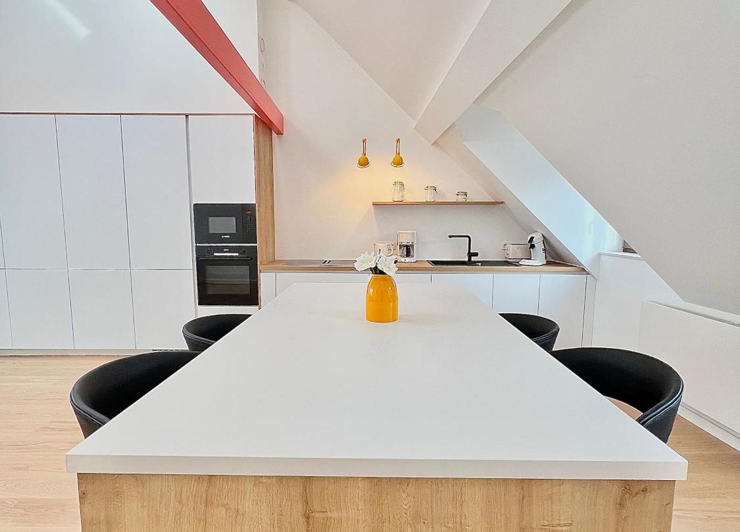 Duplex Design & Elegant Au Coeur De