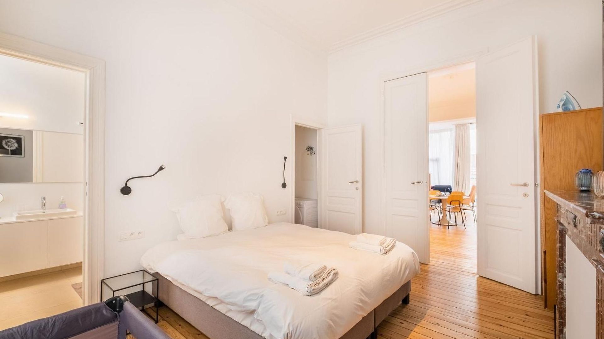 Apartment New Center Of Trendy St Gille Brussels