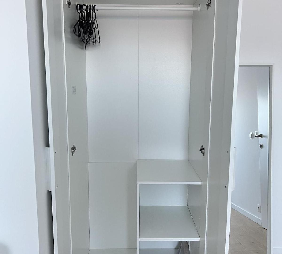 Apartment Chic & Bright Near Montgomery Brussels