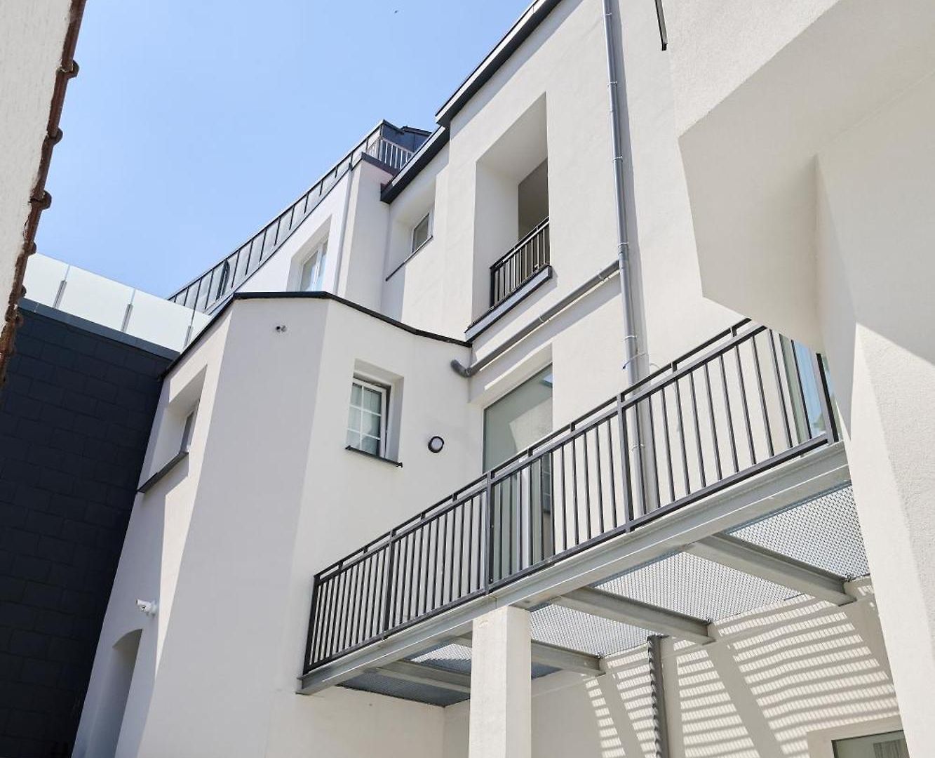 Apartment Toison D'or & Saunna 2 *