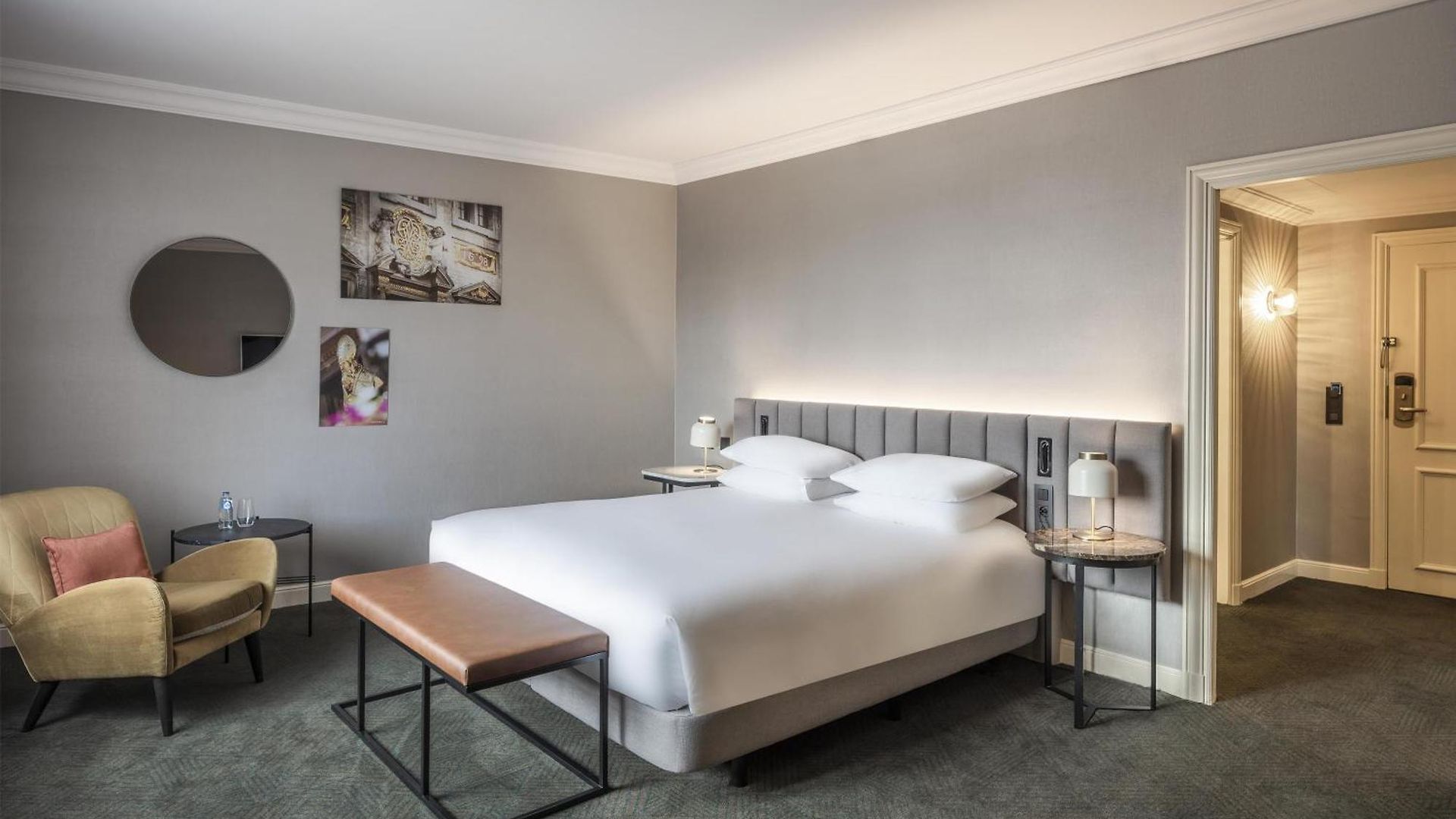 Hilton Grand Place Hotel