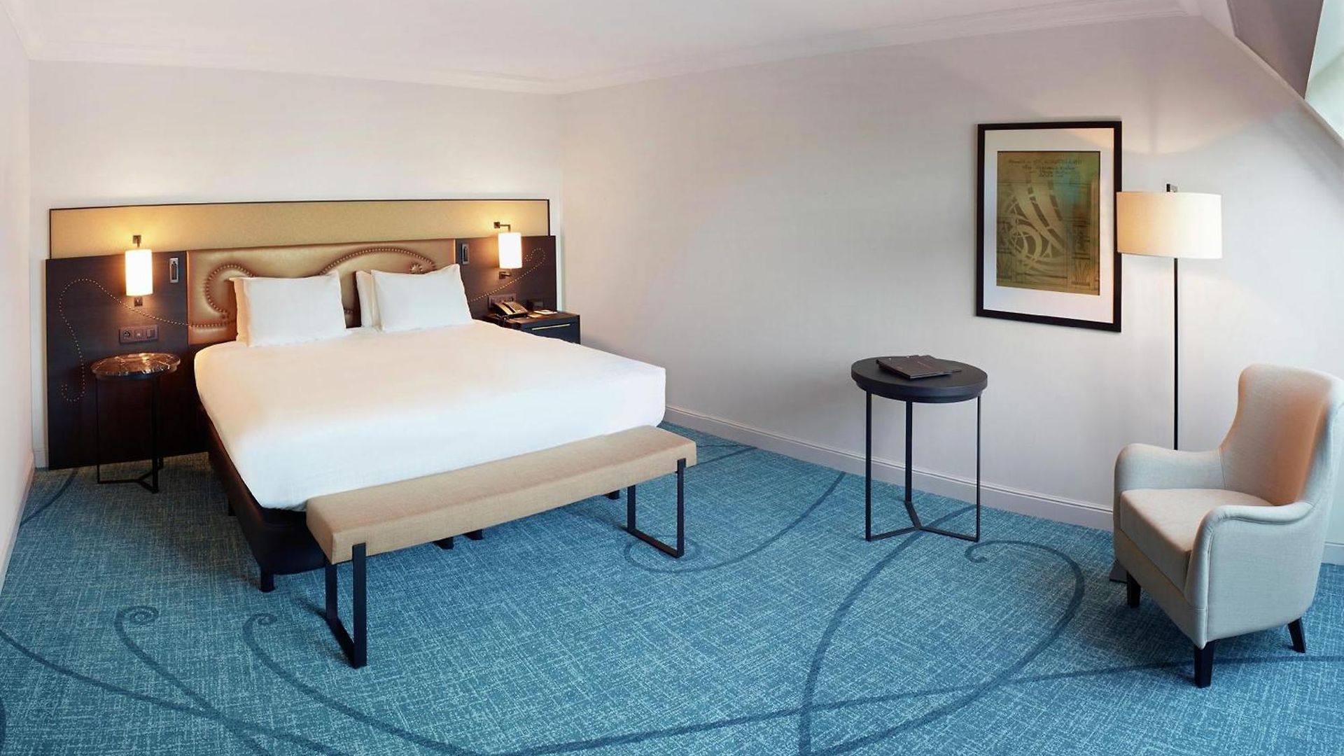 Hotel Hilton Grand Place 4*