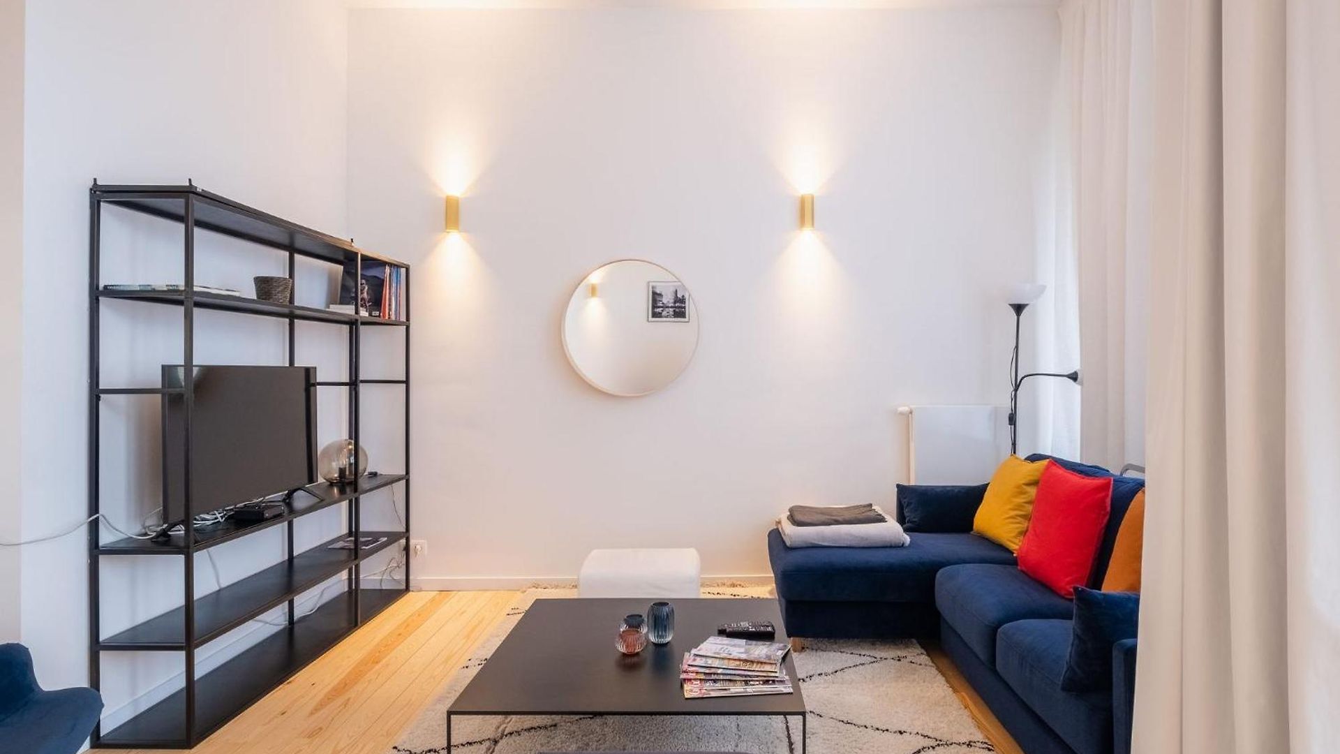 Charming Renovated In Vibrant Saint Gilles, Appartement Brussel