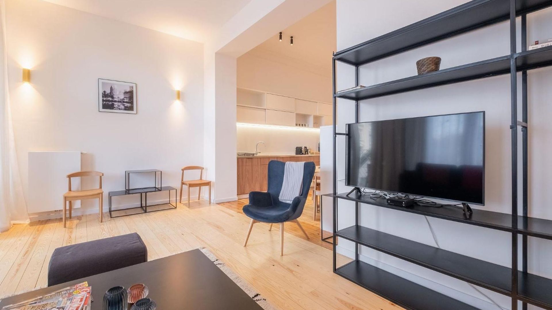 Charming Renovated In Vibrant Saint Gilles, Appartement Brussel