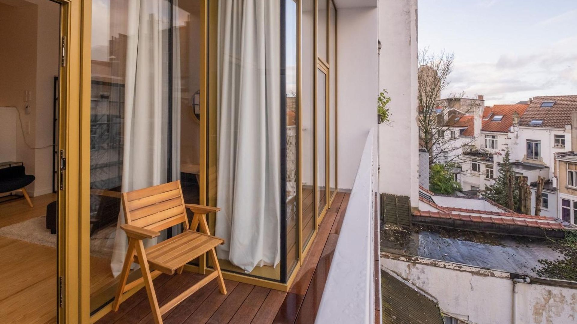 Appartement Charming Renovated In Vibrant Saint Gilles, Brussel