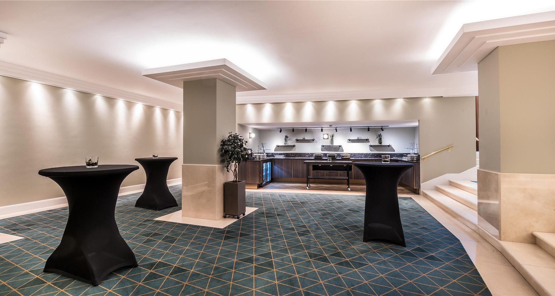 Hotel Hilton Grand Place 4*