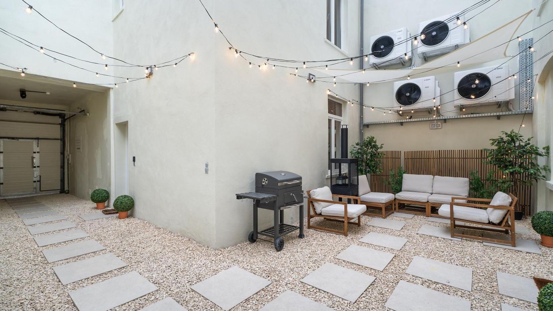 Vandenbranden Homestay