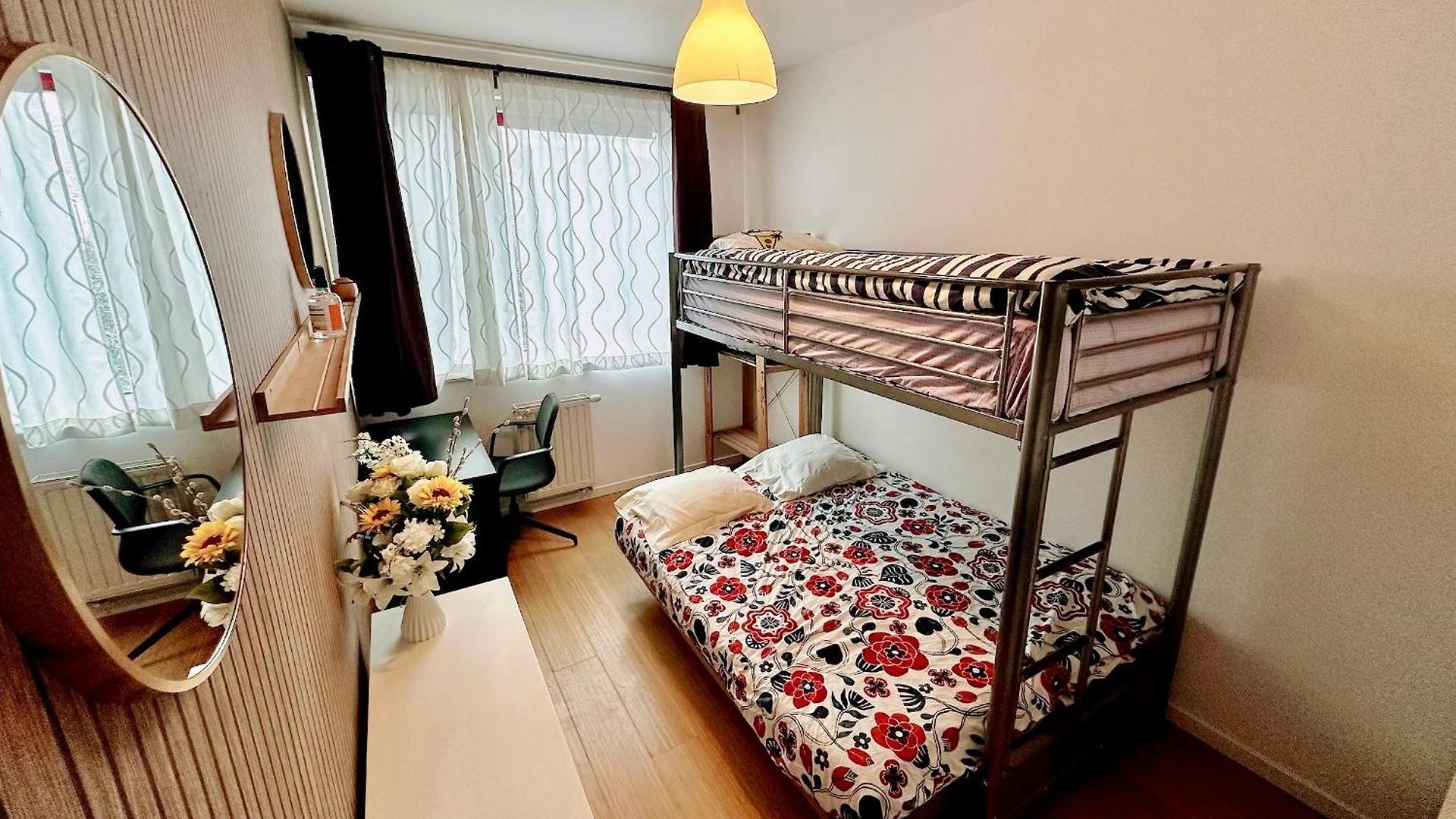 Maison 10 Couchages Avec 4 Proche De Forest National Vakantiehuis