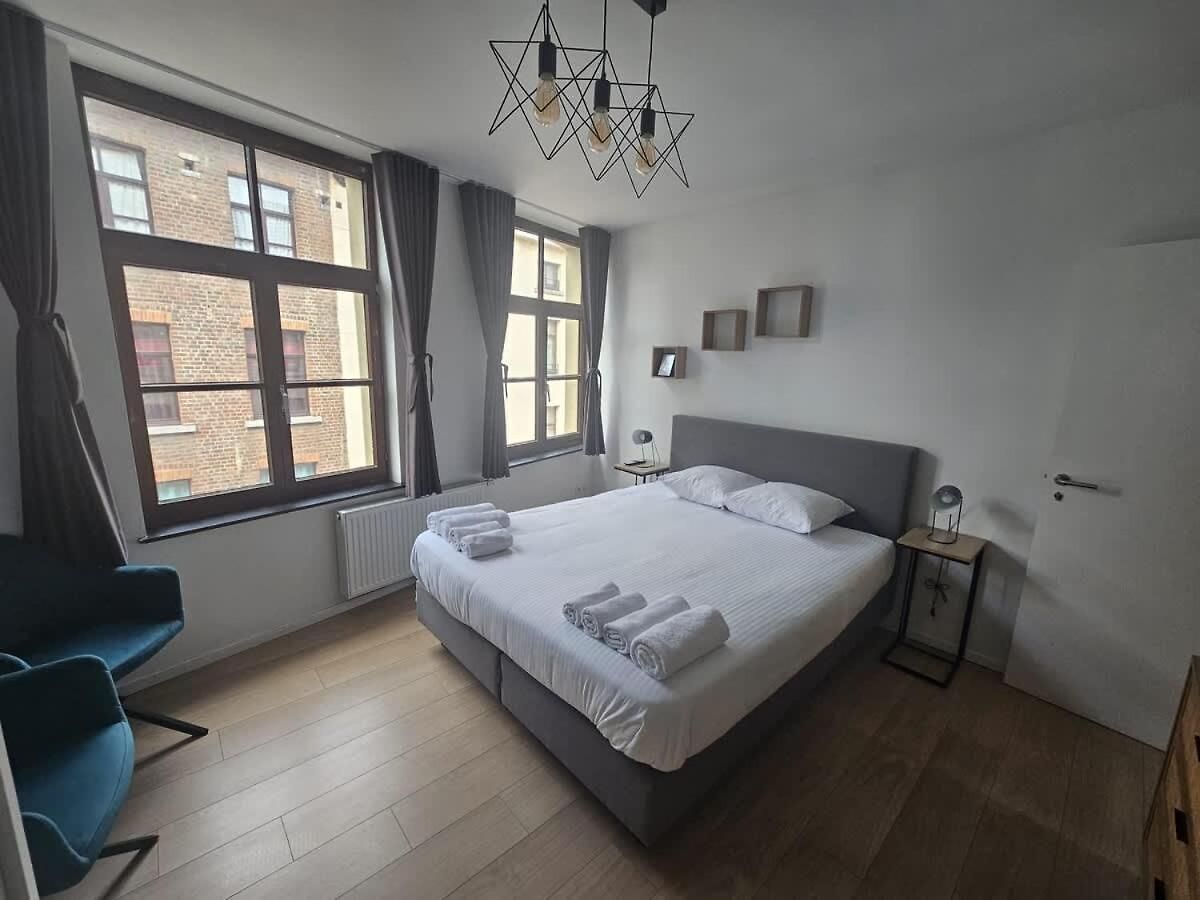 Apartment Design In Center *
