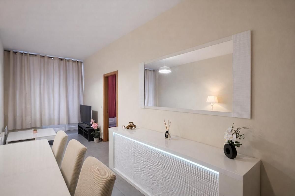 Spacious 2br Near Grand Place 1 * Brussels