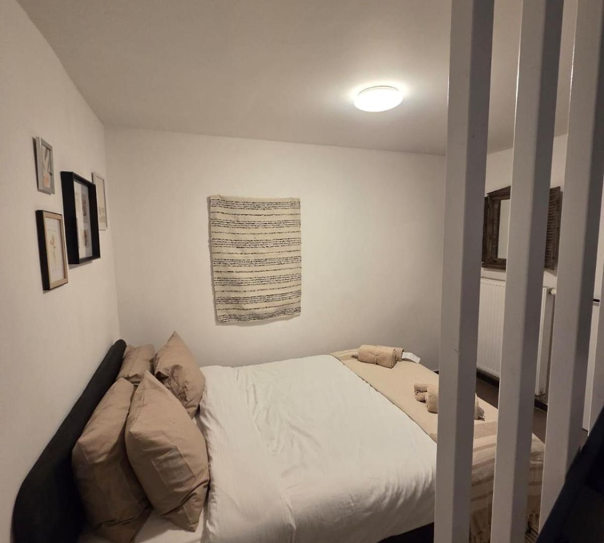 Industrial-style Loft With Mezzanine Bedroom In Prime Area Appartement *