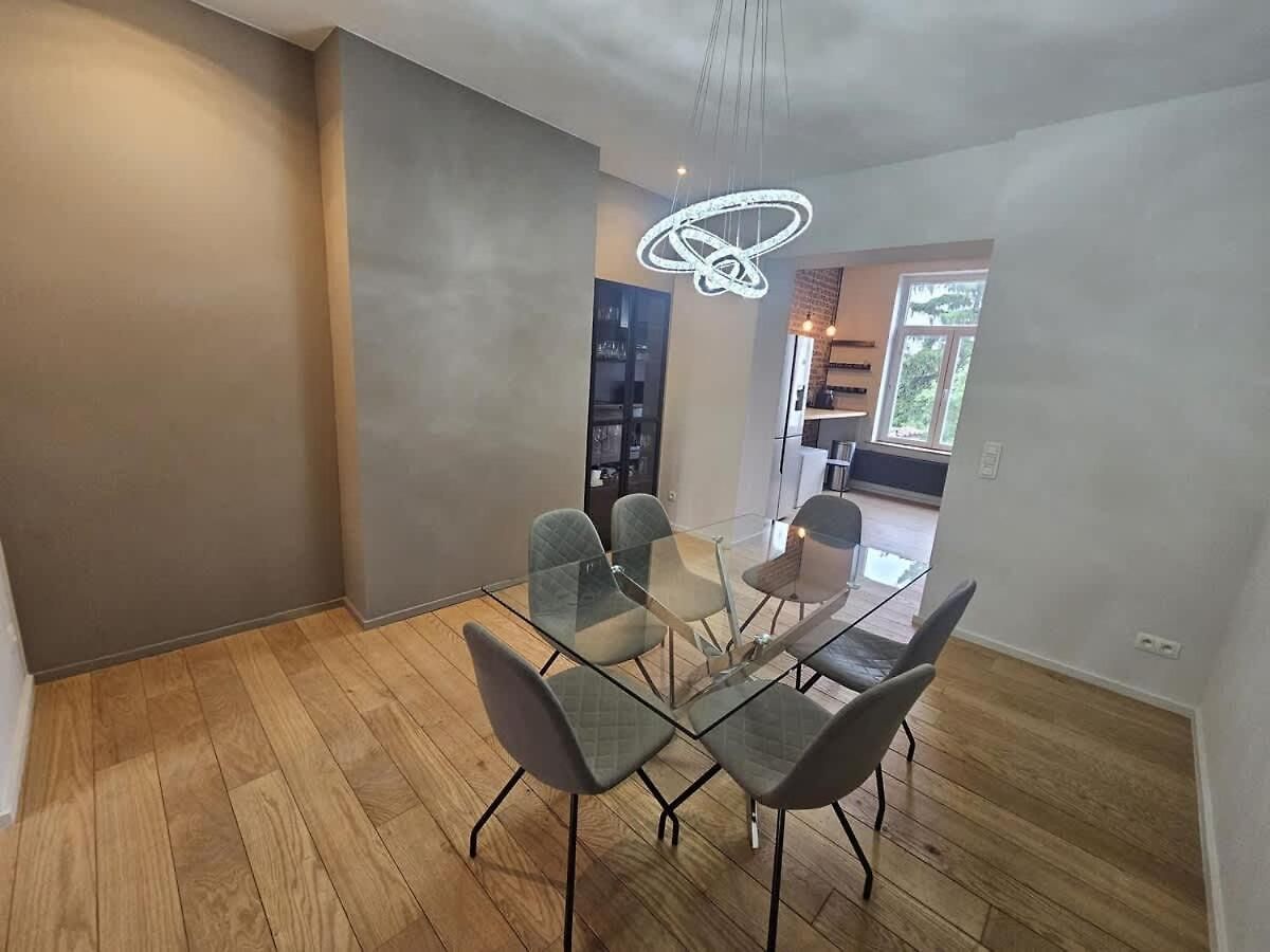 Luxury Triplex Stylish 2br In Appartement *