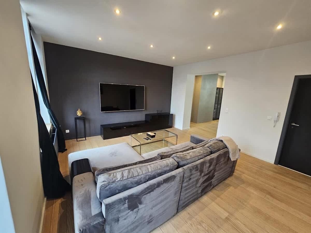 Luxury Triplex Stylish 2br In Appartement *