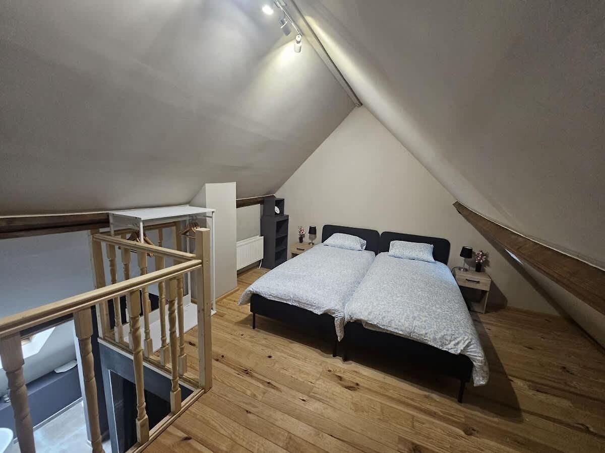 Luxury Triplex Stylish 2br In Appartement