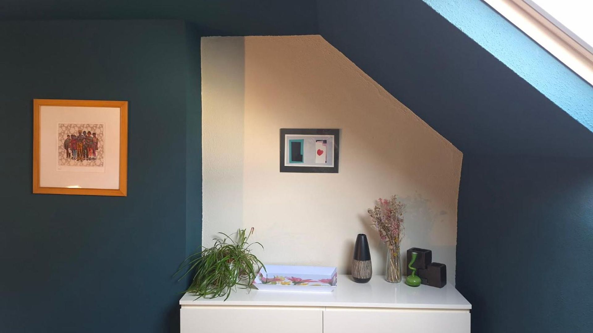 Brussels Guest House Homestay *
