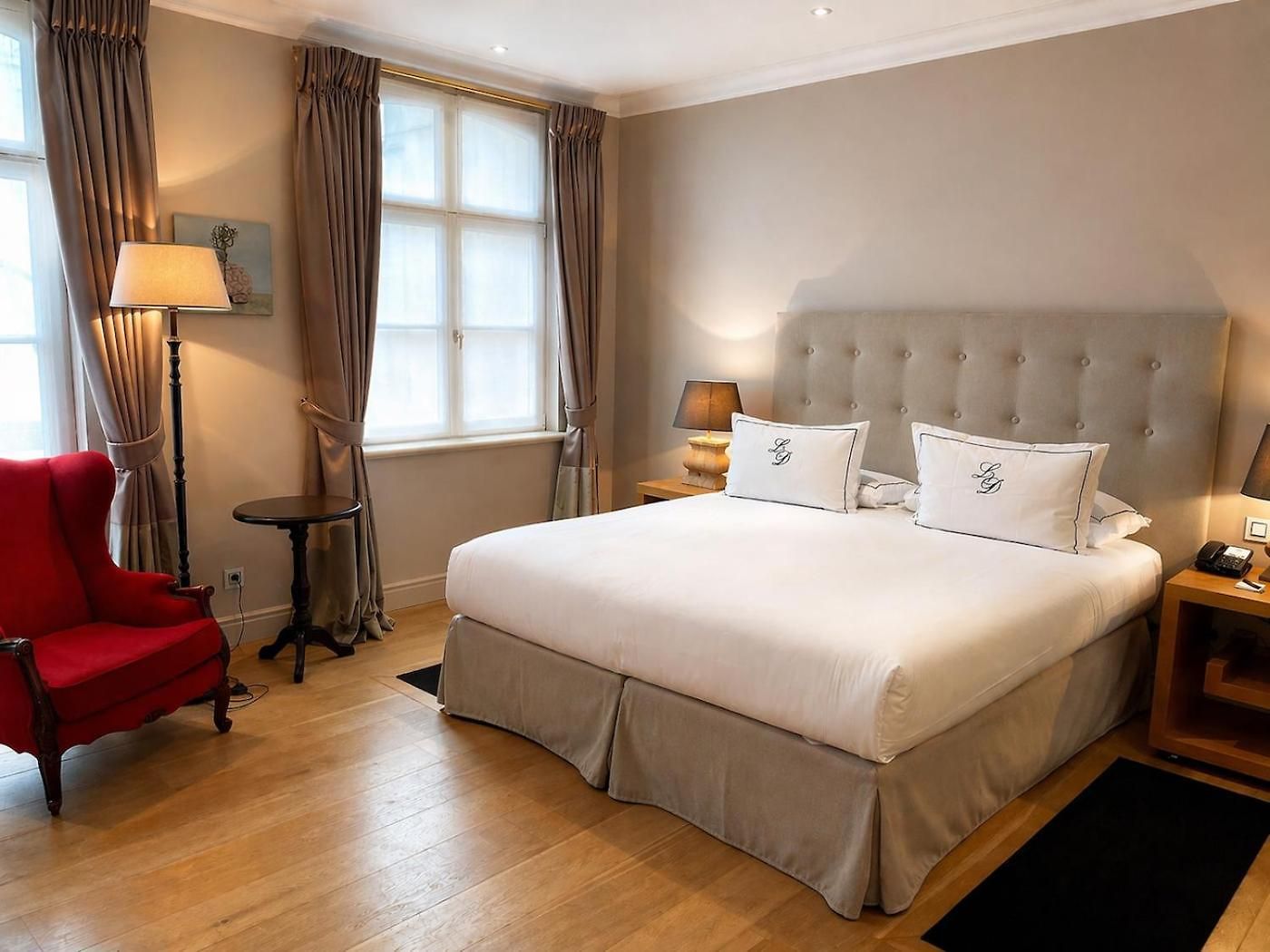 Hotel Le Dixseptieme 4*