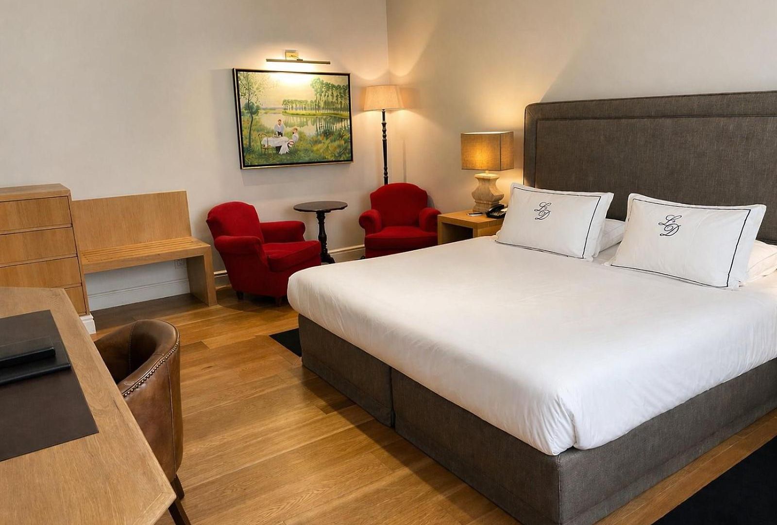Hotel Le Dixseptieme 4*