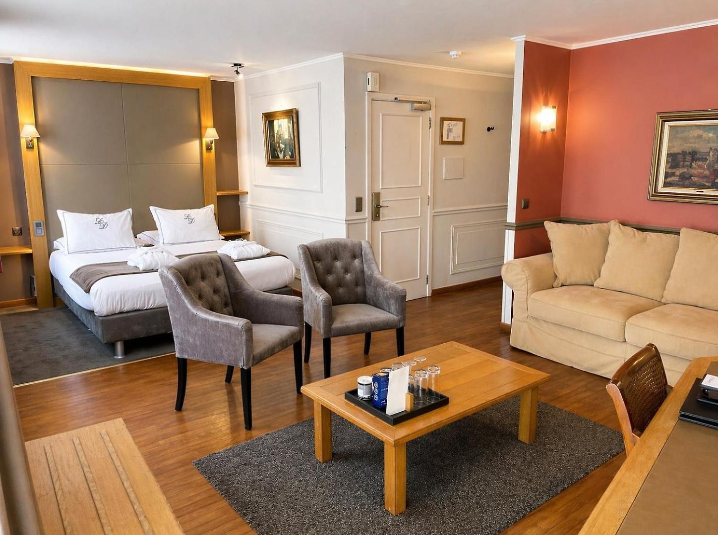 Le Dixseptieme Hotel