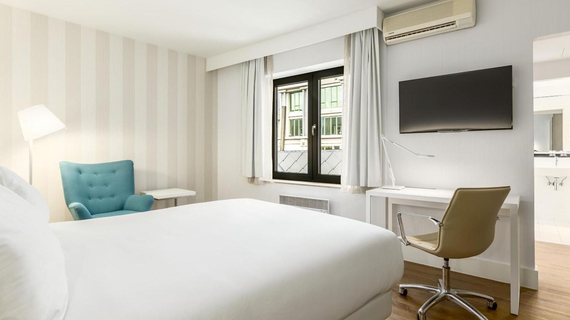 Nh Grand Place Arenberg Hotel Brussel