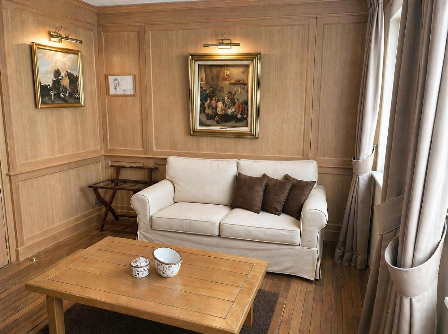 Hotel Le Dixseptieme 4*