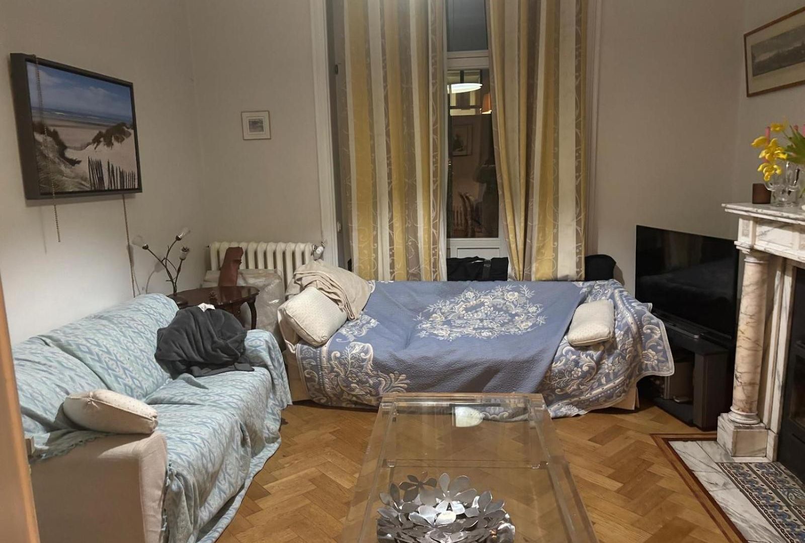 In Maison De Metre In Etterbeek