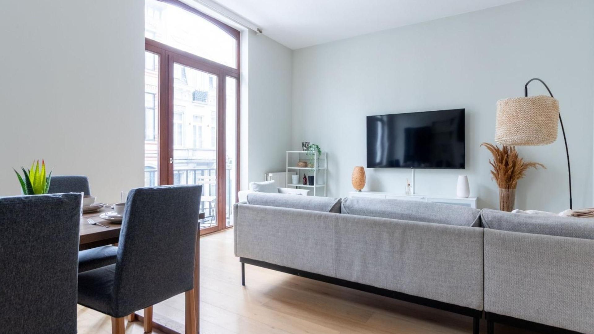 Bright Near Eu Quarter & Schuman Metro Apartment *