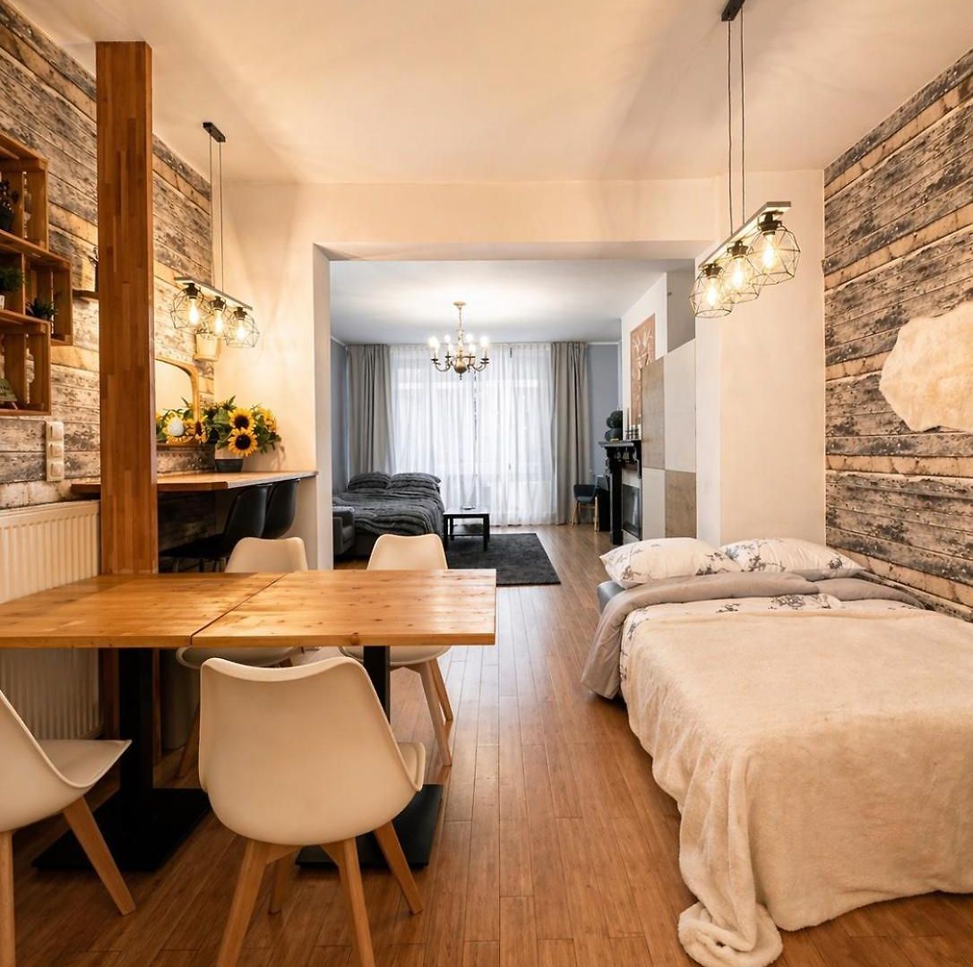 The Cozy Louise Nest * Brussel