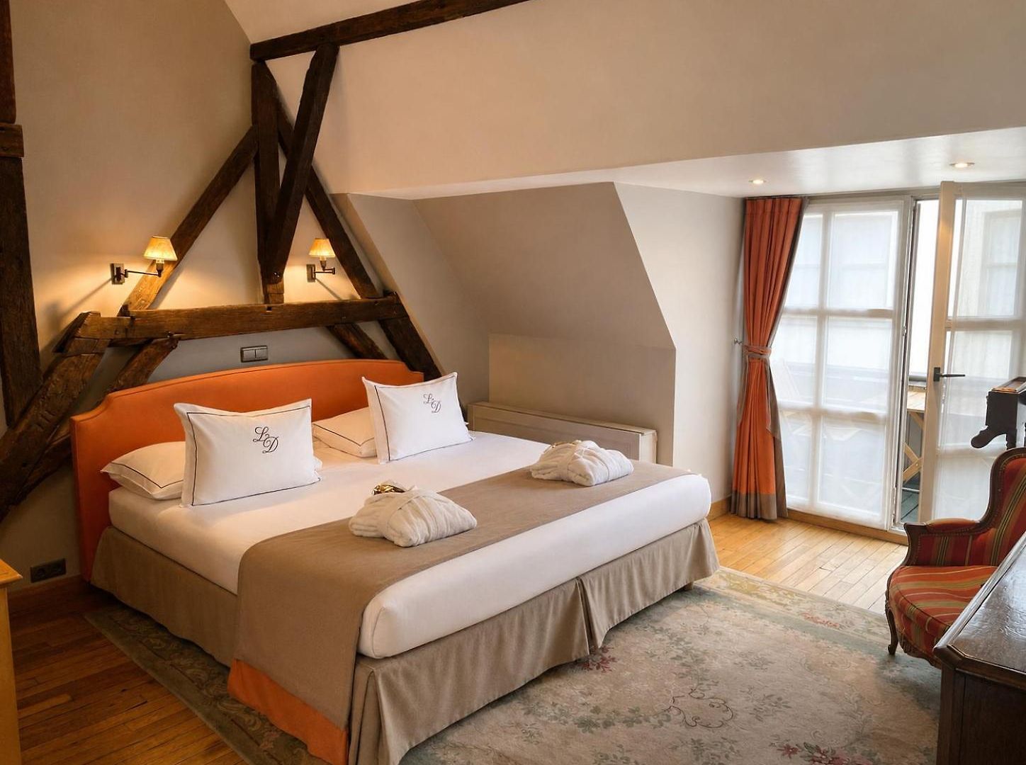Le Dixseptieme 4*