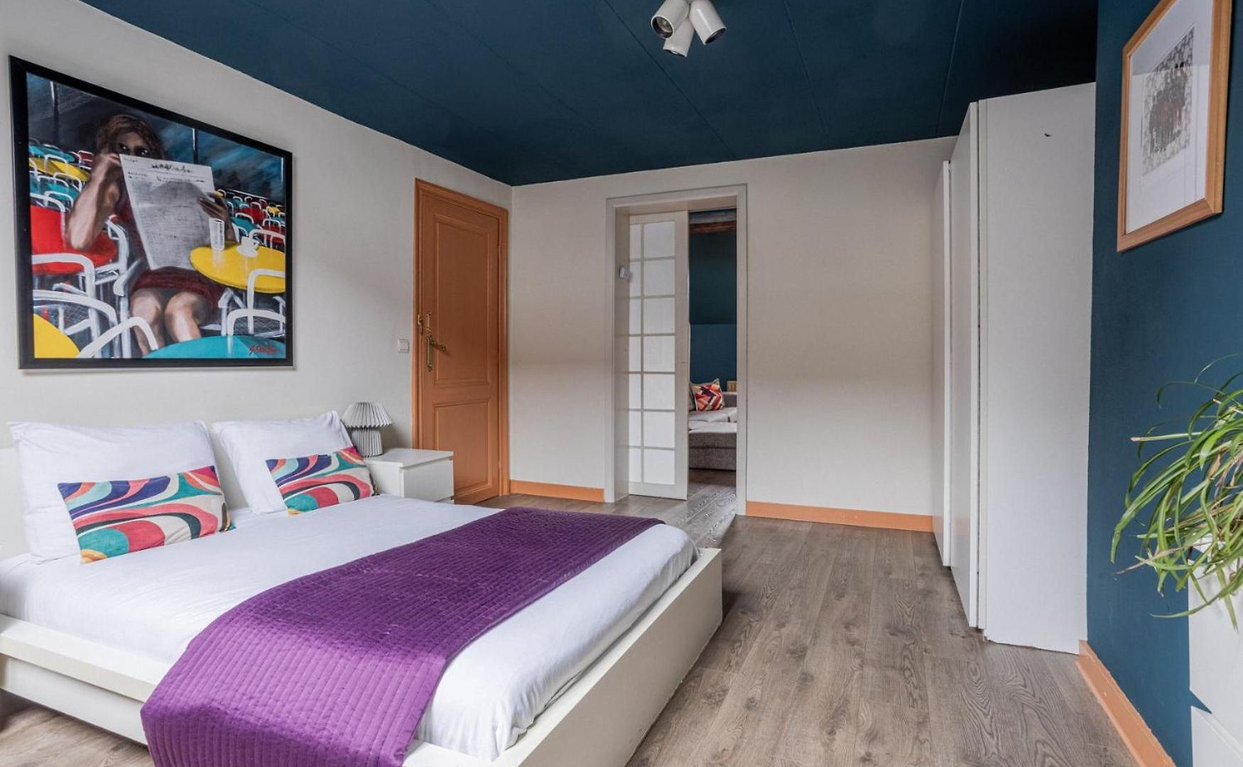 Brussels Guest House Homestay *