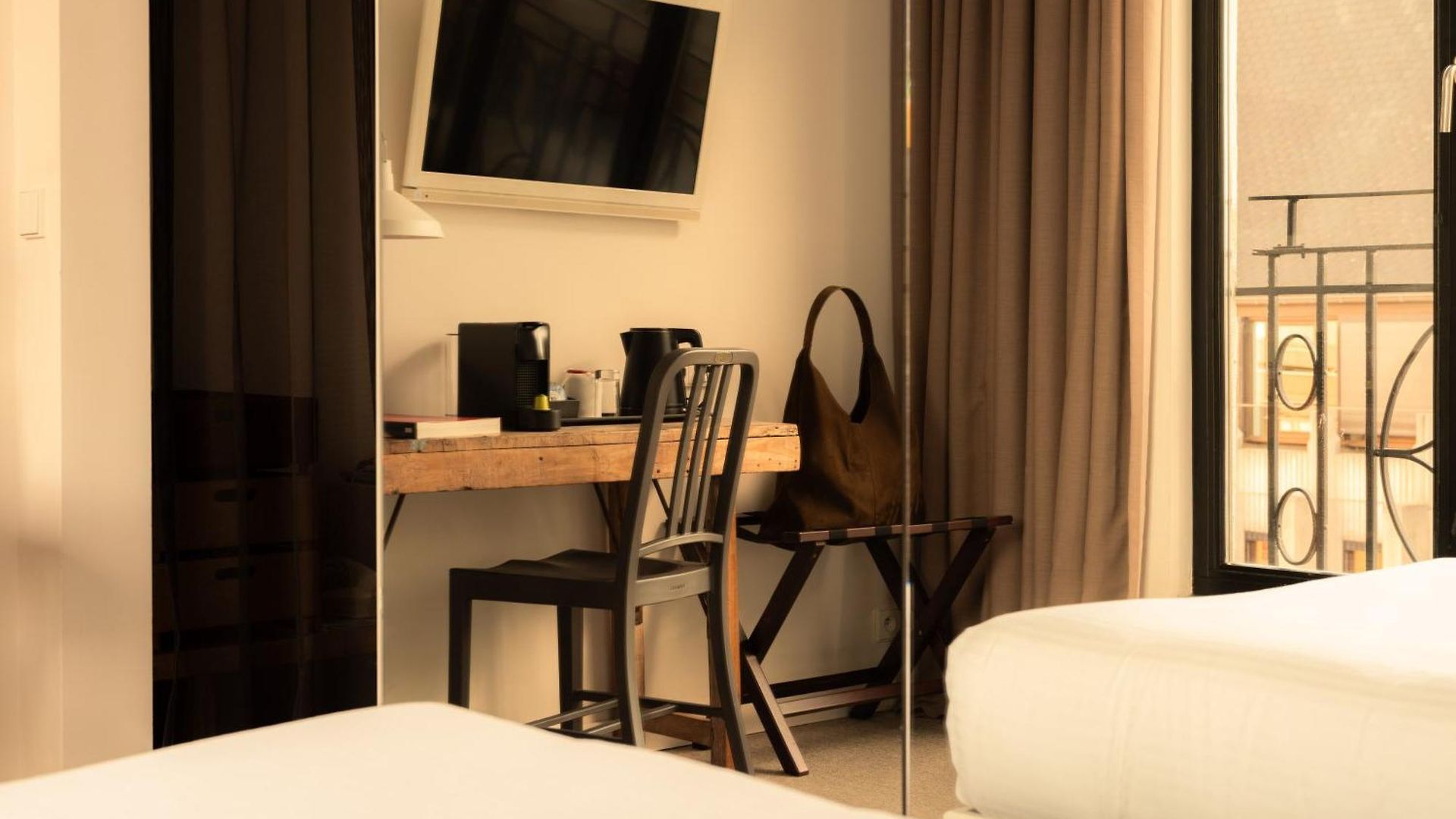 Hotel 9hotel 3*