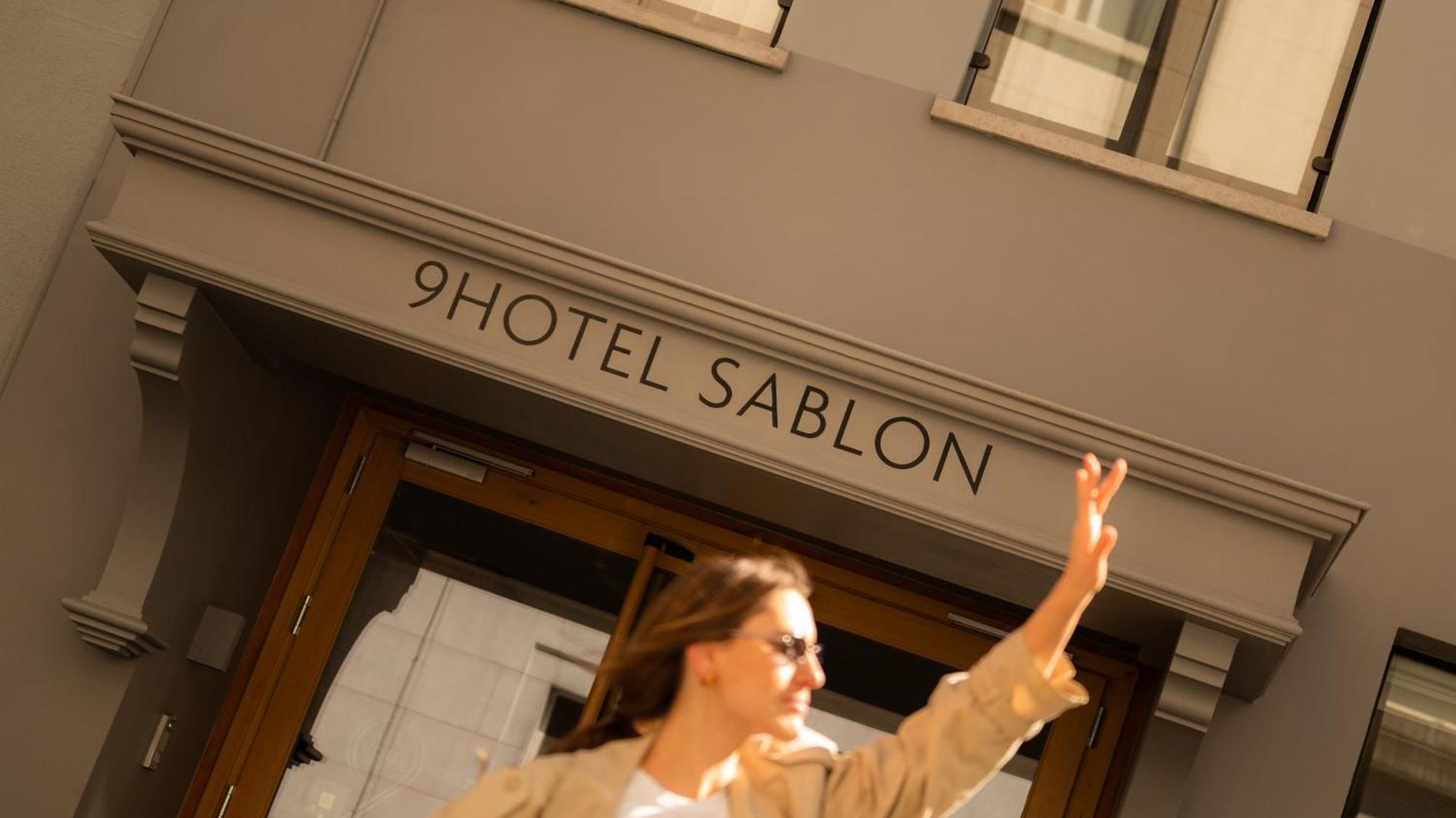 9hotel Sablon