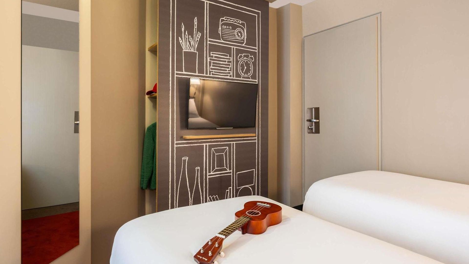 Hotel Ibis Centre 3*