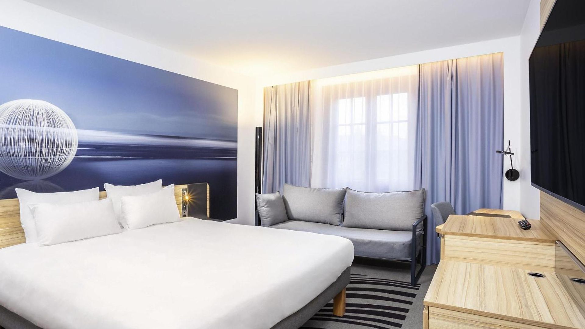 Novotel Off Grand Place Hotel Brussels