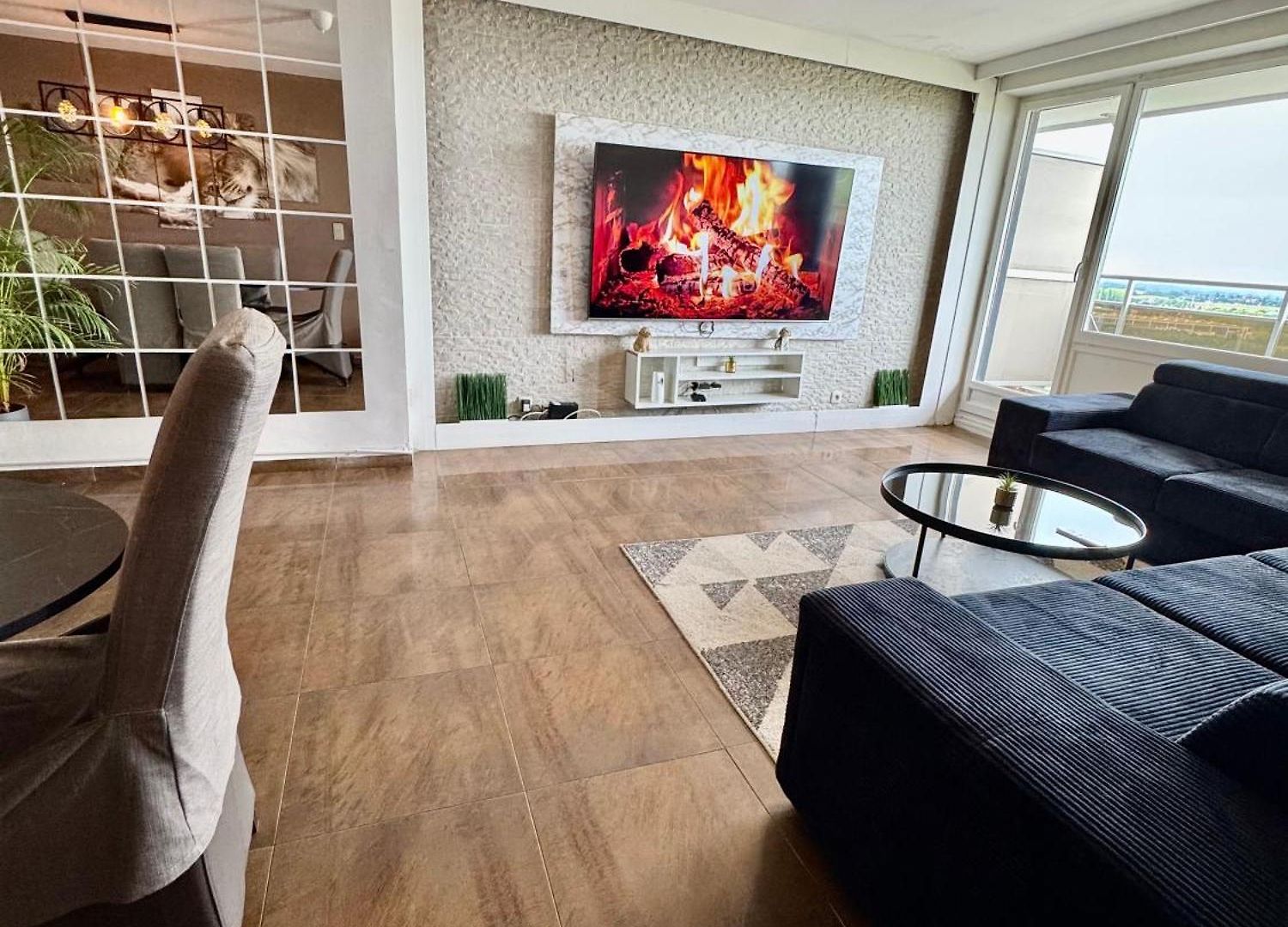 Meuble 92m2 + 2 Terrasses Brussels